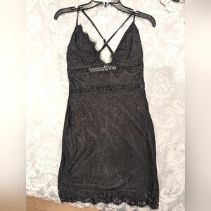 Missguided lace v neck mini dress size 2 in black